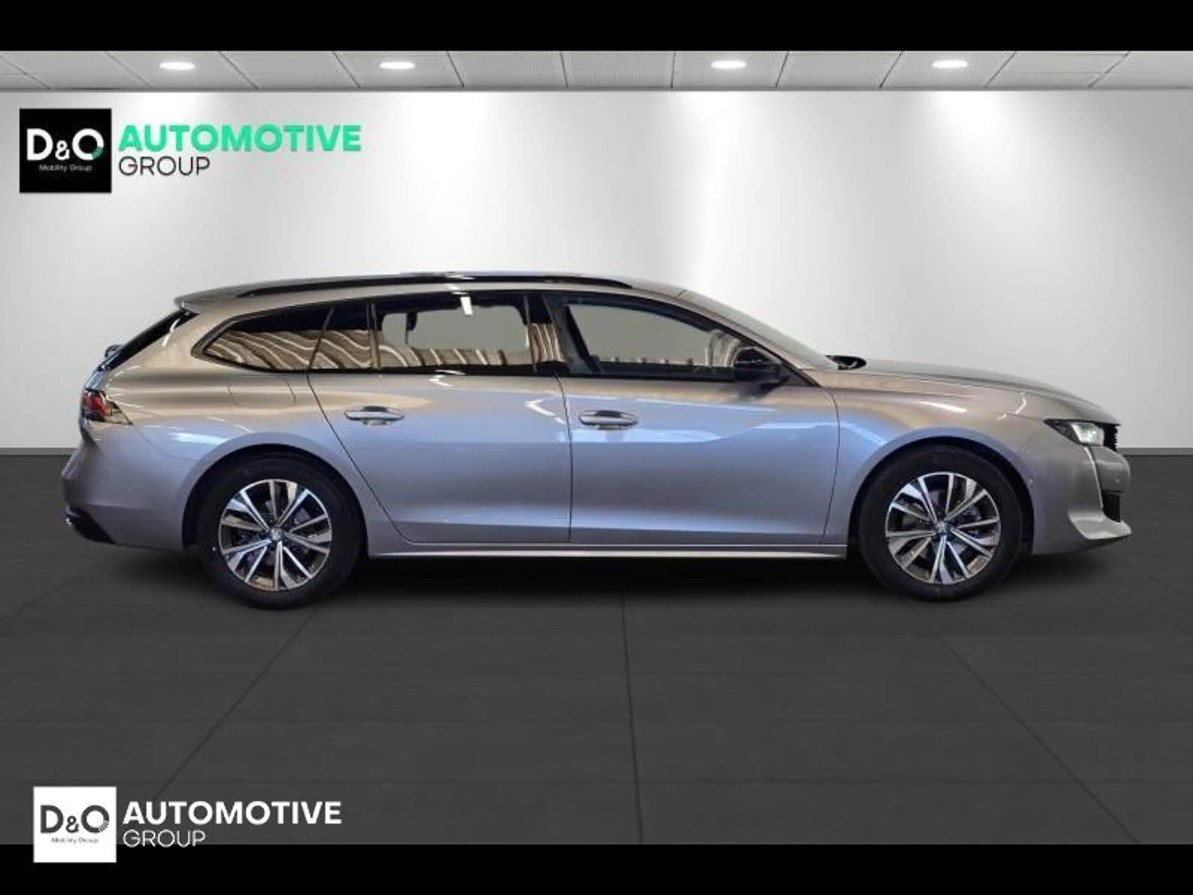 Peugeot 508 SW Allure Pack Leder camera gps — photo 4
