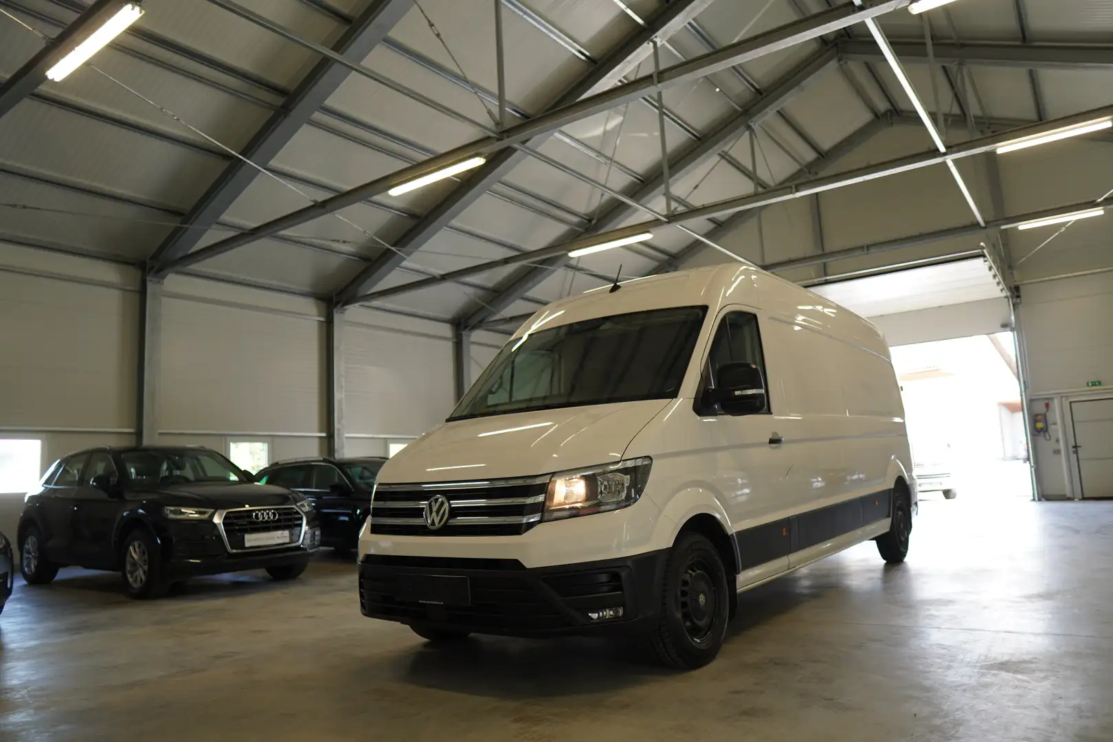Volkswagen Crafter 35 Kasten L4H3 2,0 TDI Aut.BMT LEDER NAVI RFK Blanco - 1