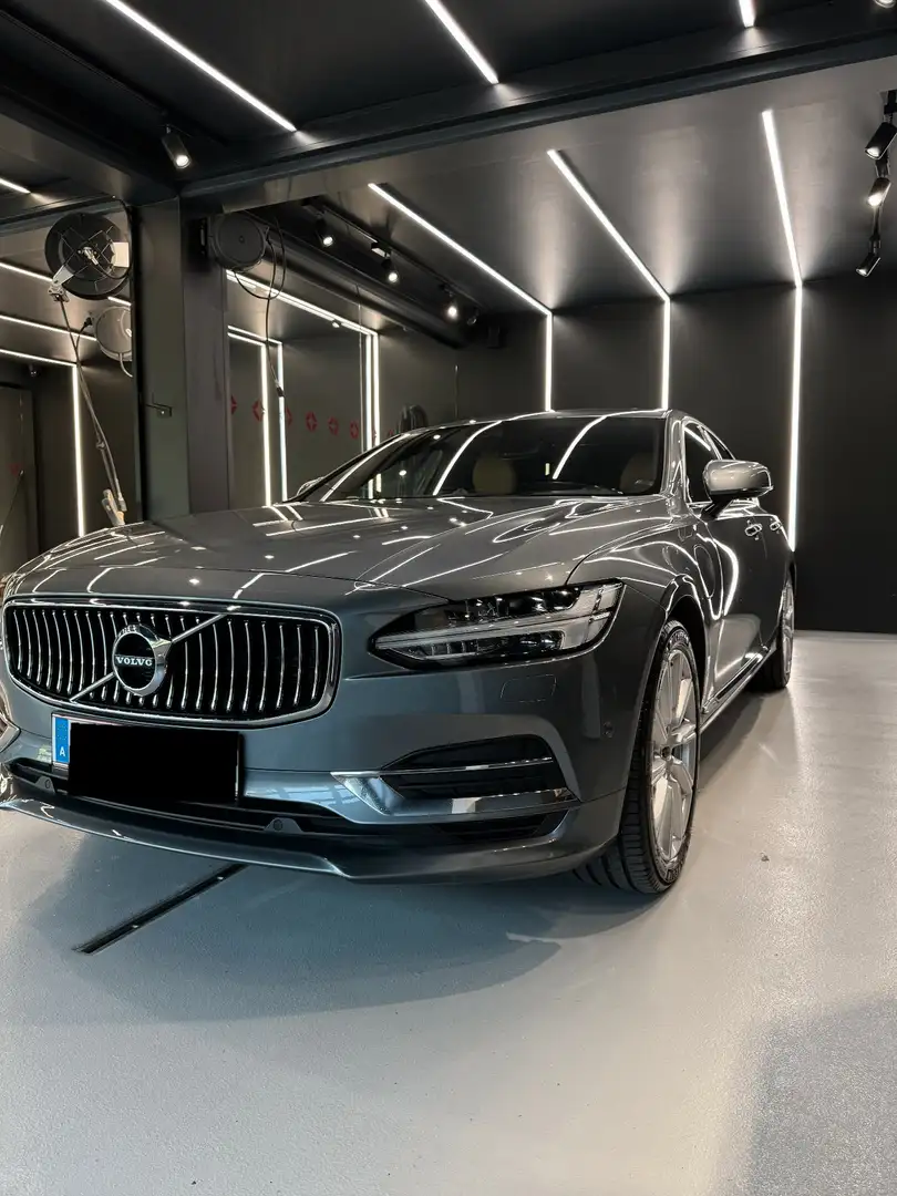 Volvo S90 T8 Twin Engine PHEV Inscription Gris - 1