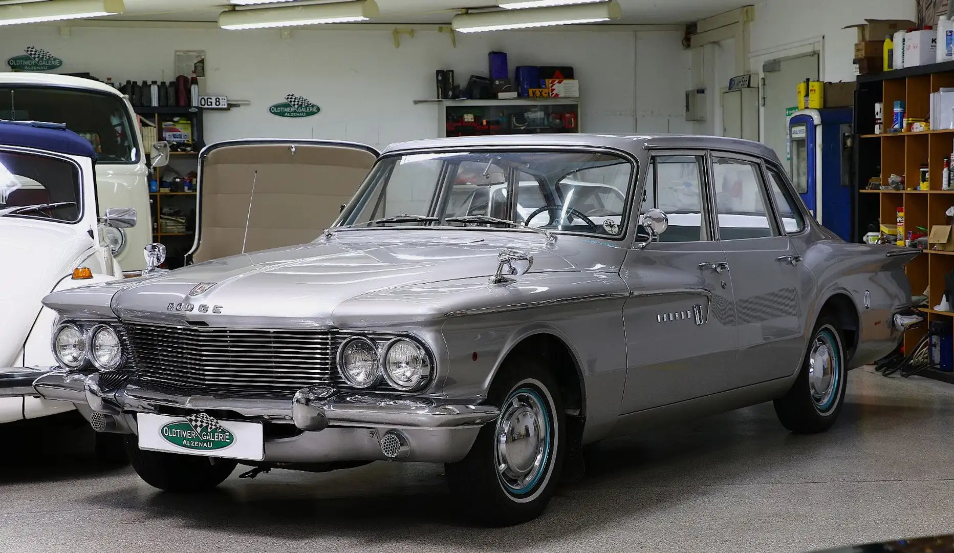 Dodge Lancer - 2