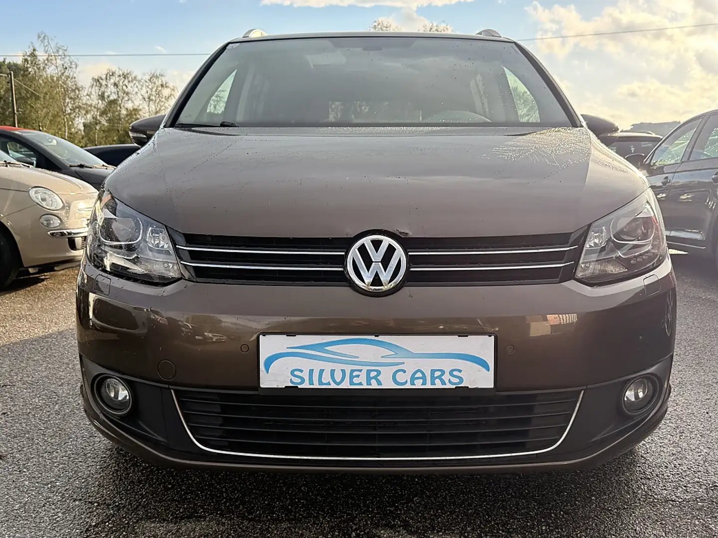 Volkswagen Touran Sky 2,0 TDI DPF Braun - 1