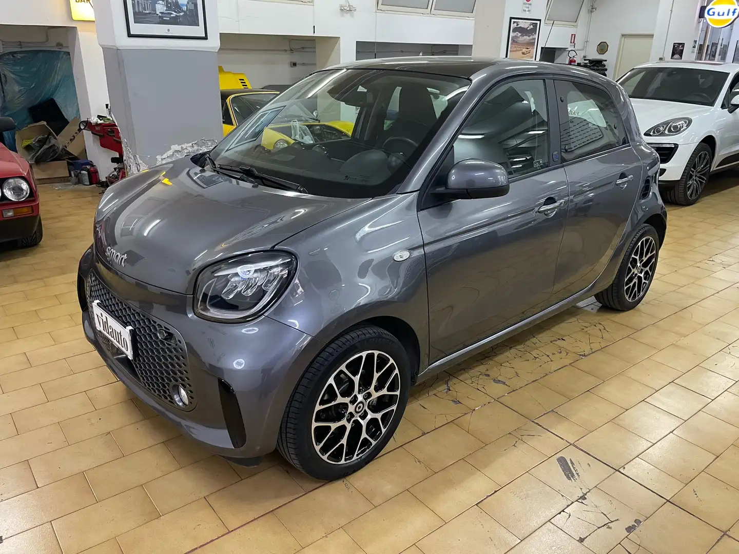 smart forFour eq Prime Grigio - 1