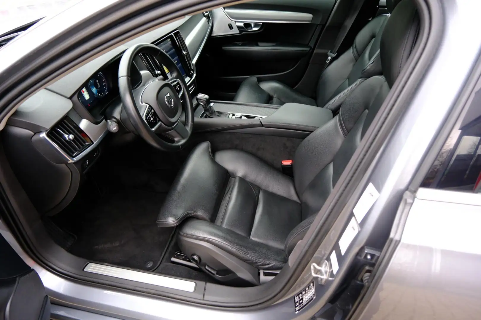 Volvo S90 2.0 D4 190pk Inscription Aut. Pano|Leder Szürke - 2