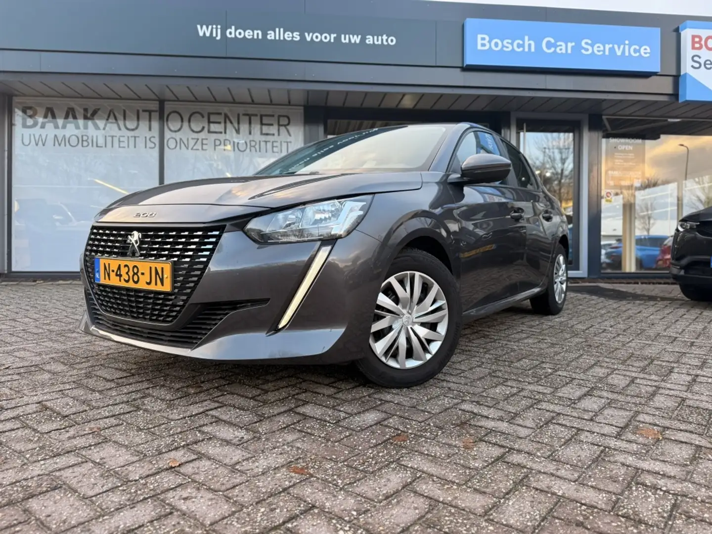 Peugeot 208 1.2 PureTech Active | Airco | Carplay Gris - 2