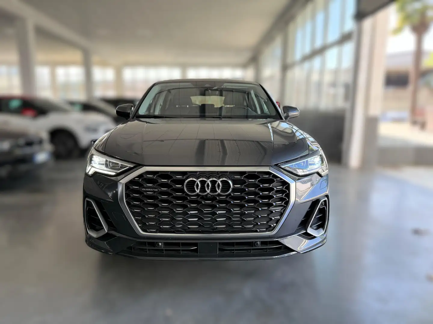 Audi Q3 Sportback 35 TDI quattro SPB S tronic S line SLine Grigio - 2