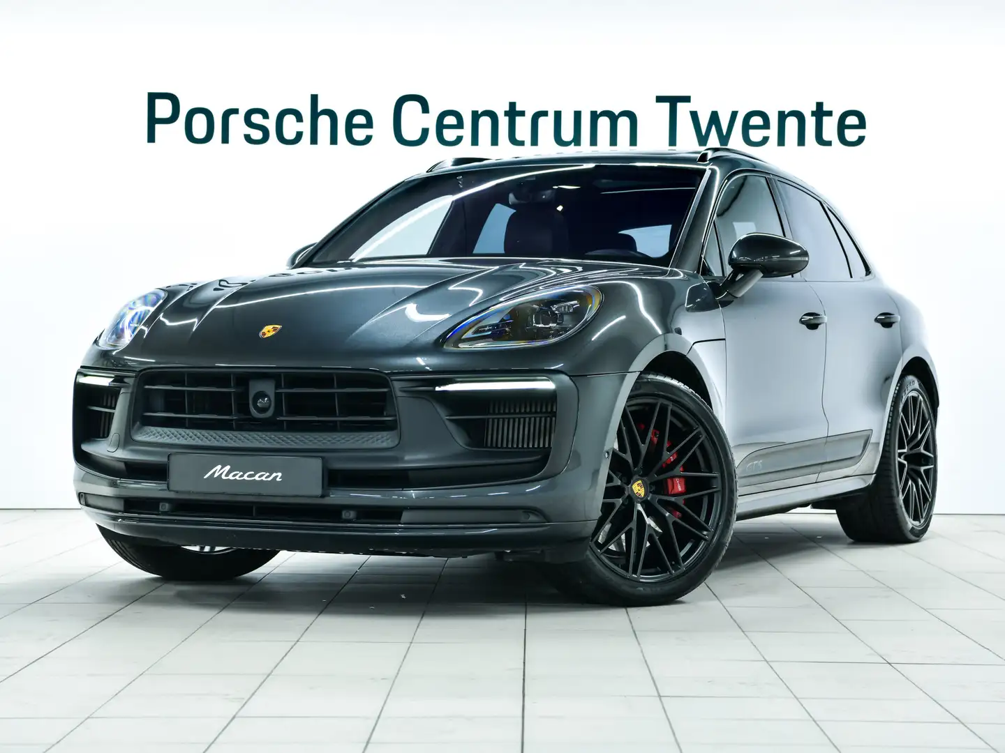 Porsche Macan GTS Grijs - 1
