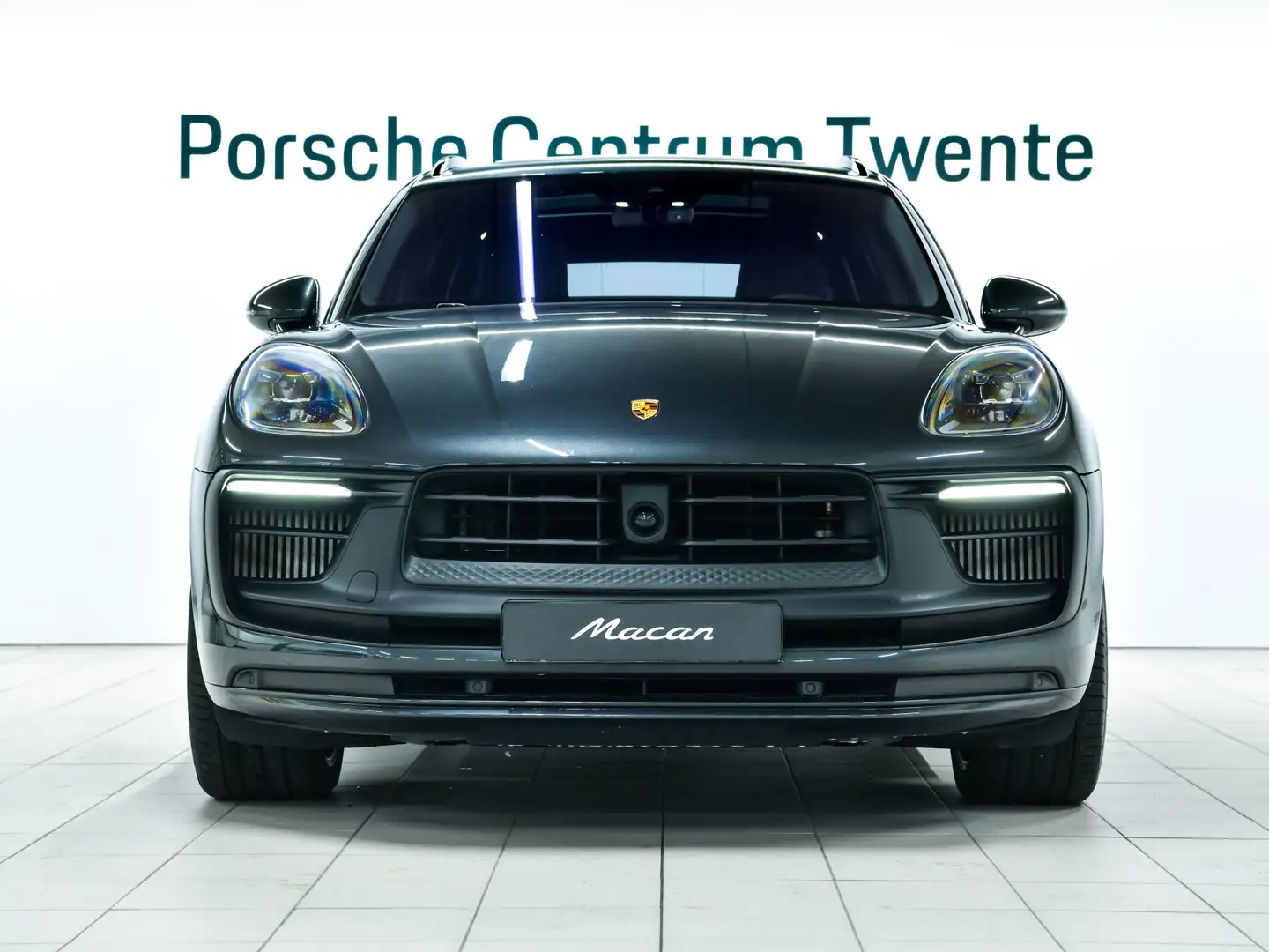 Porsche Macan GTS Grijs - 2