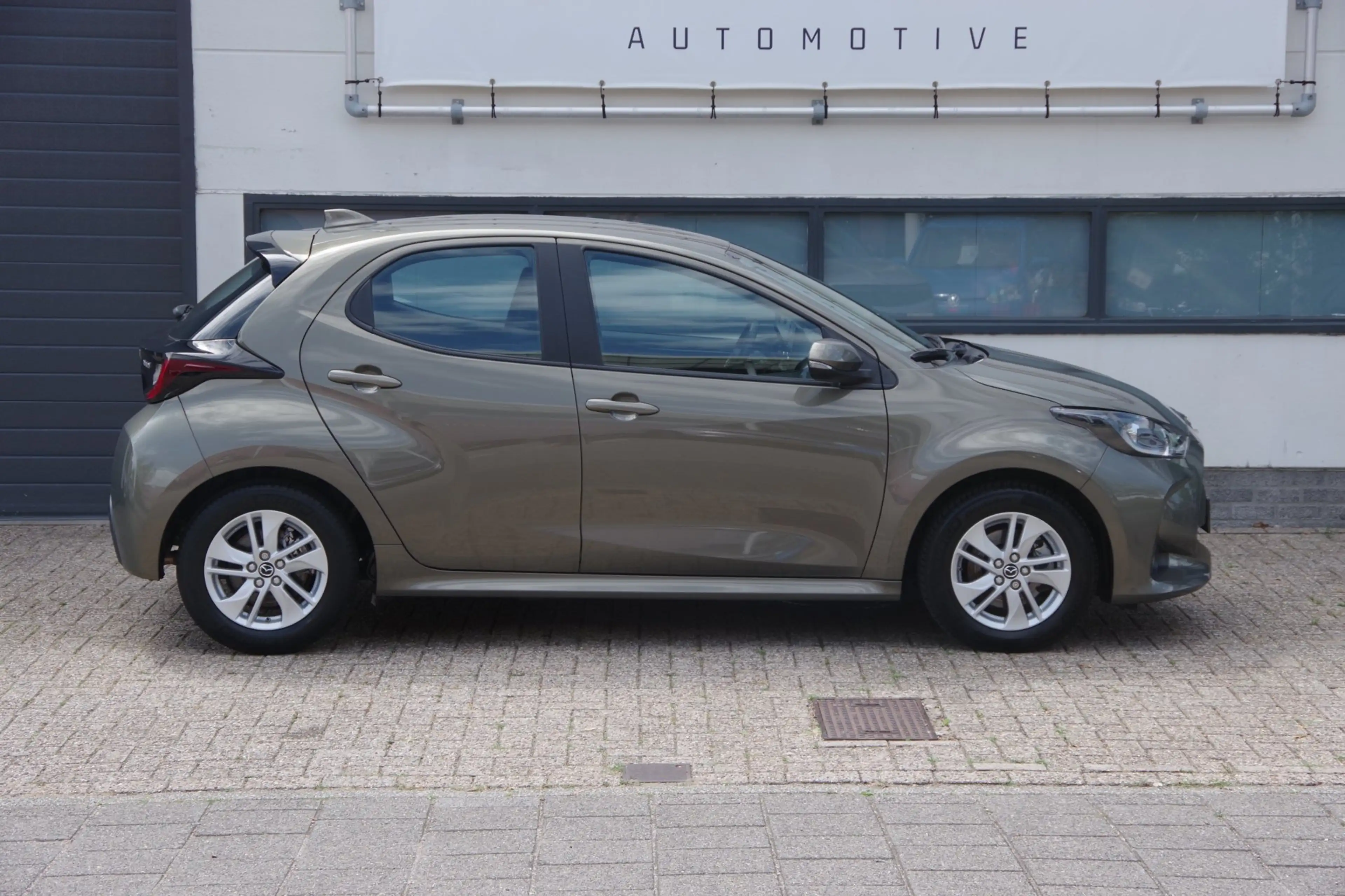 Mazda 2 Hybrid 1.5 Agile |Dealer onderhouden| NL Auto| 1e — photo 2