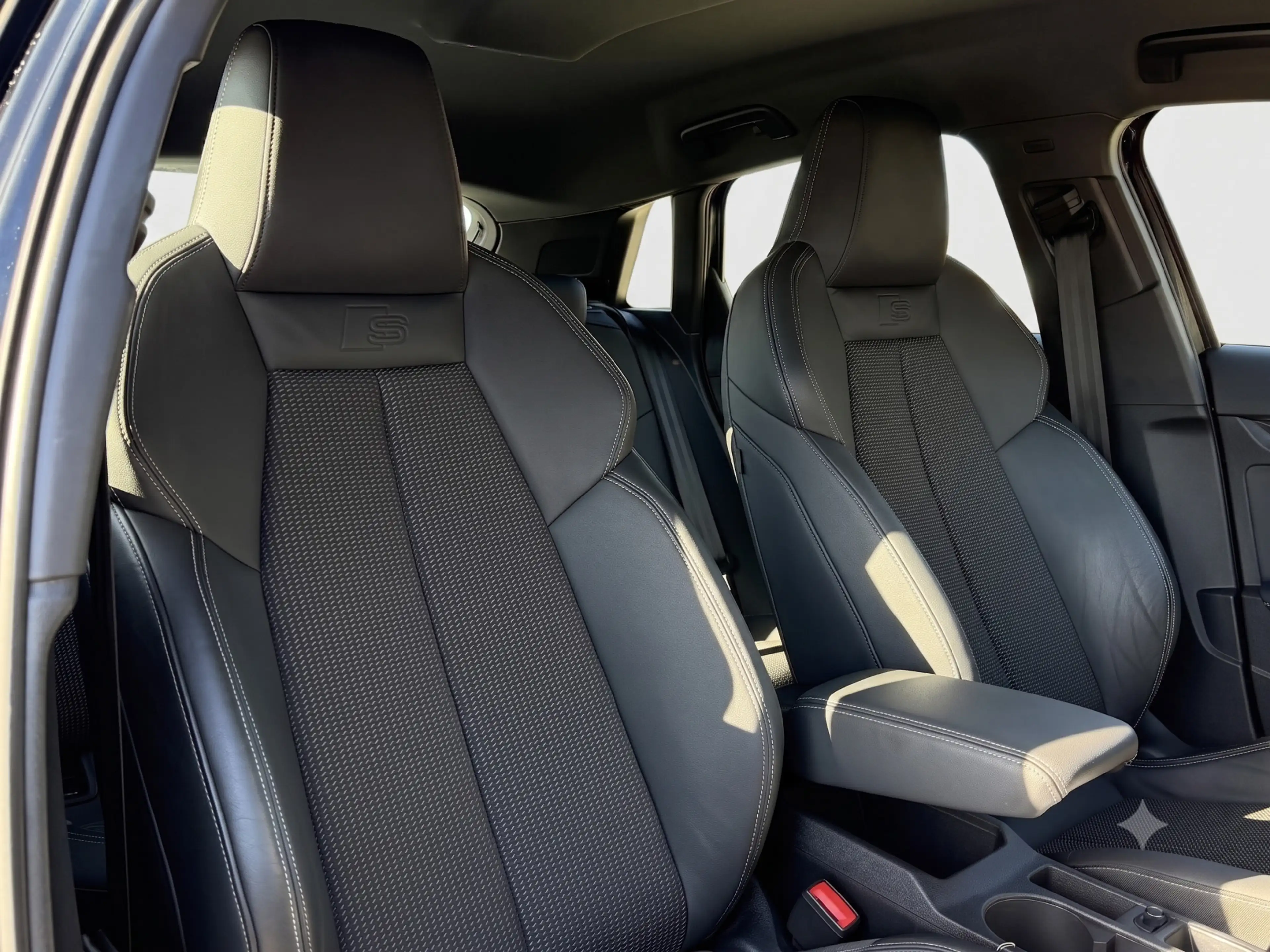 Audi A3 Sportback 30 TFSI S edition 110PK | S-line in & ex — photo 10