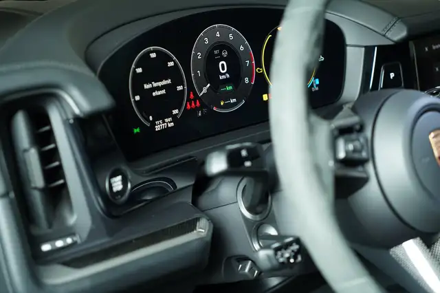 Porsche Cayenne S E-Hybrid Coupé Ansicht 16