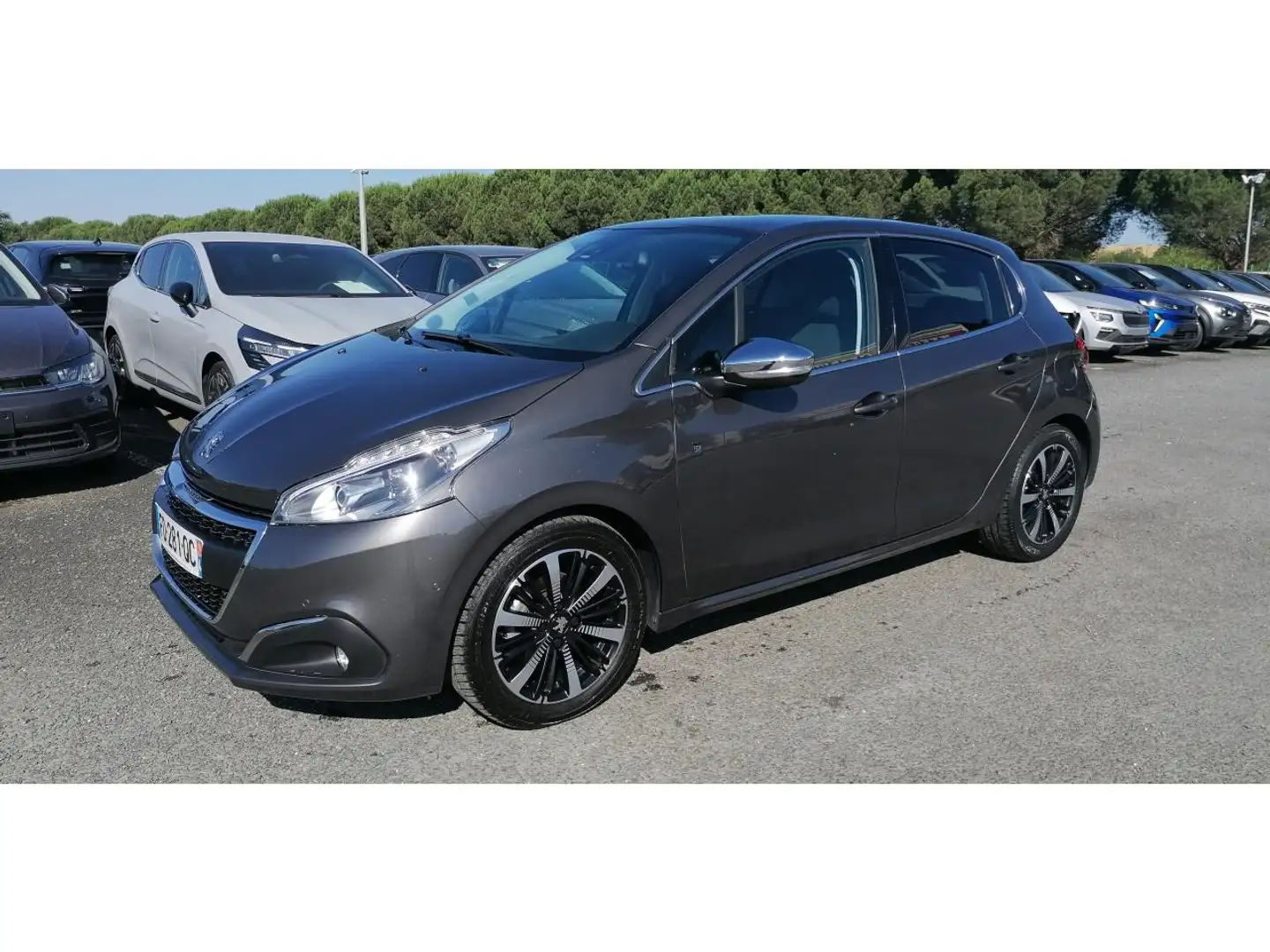 Peugeot 208 1.5 BlueHDi 100 Tech Edition +CAMERA Gris - 2