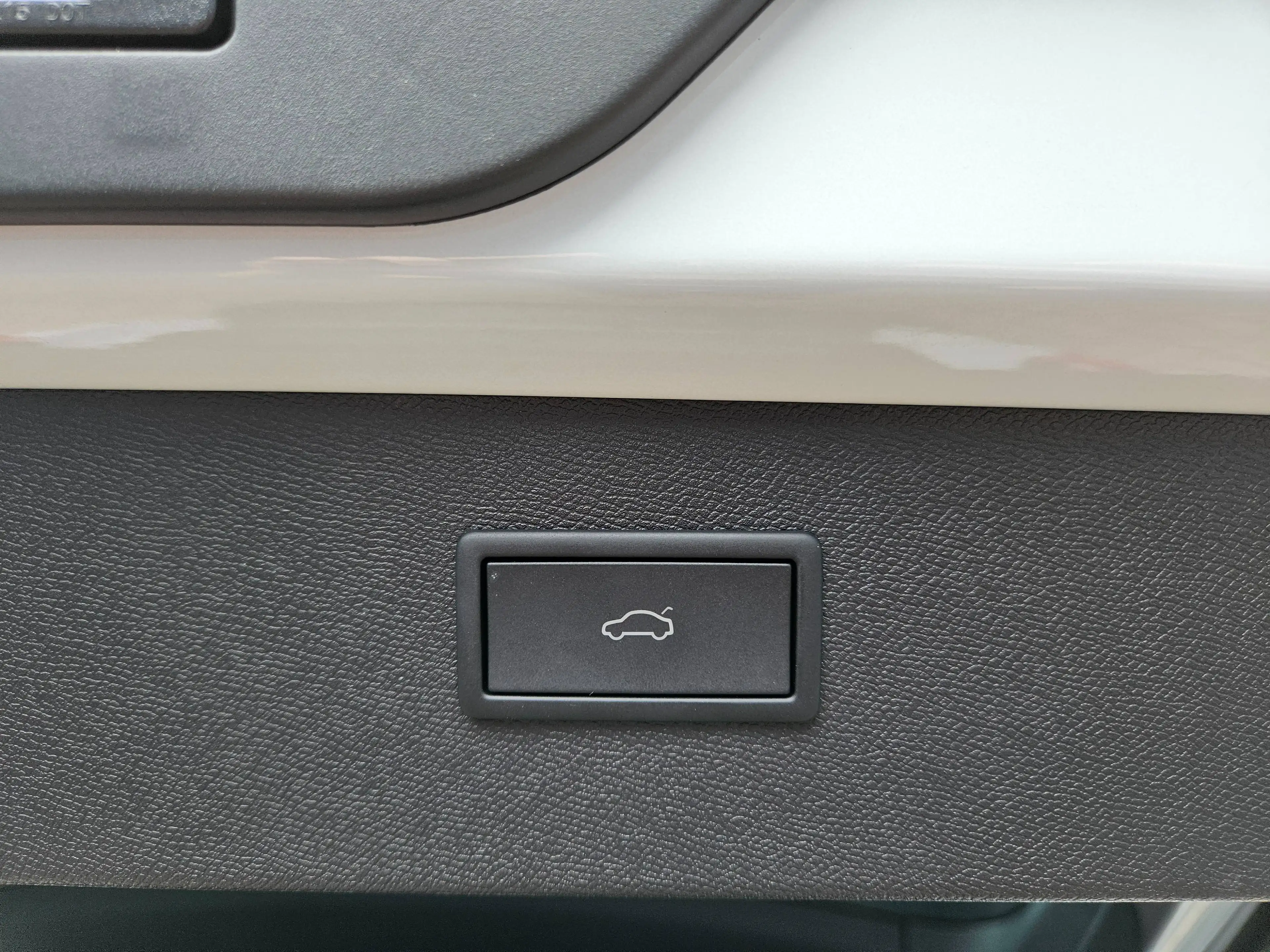 CUPRA Formentor VZ 2.0 TSI 245 kW 4Drive *Matrix-LED, Navi, DCC, Sennheiser, AHZV, ACC, elektr. Heckklappe* — photo 15