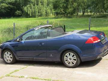 Coupe-Cabriolet 2.0 16V . Titanium