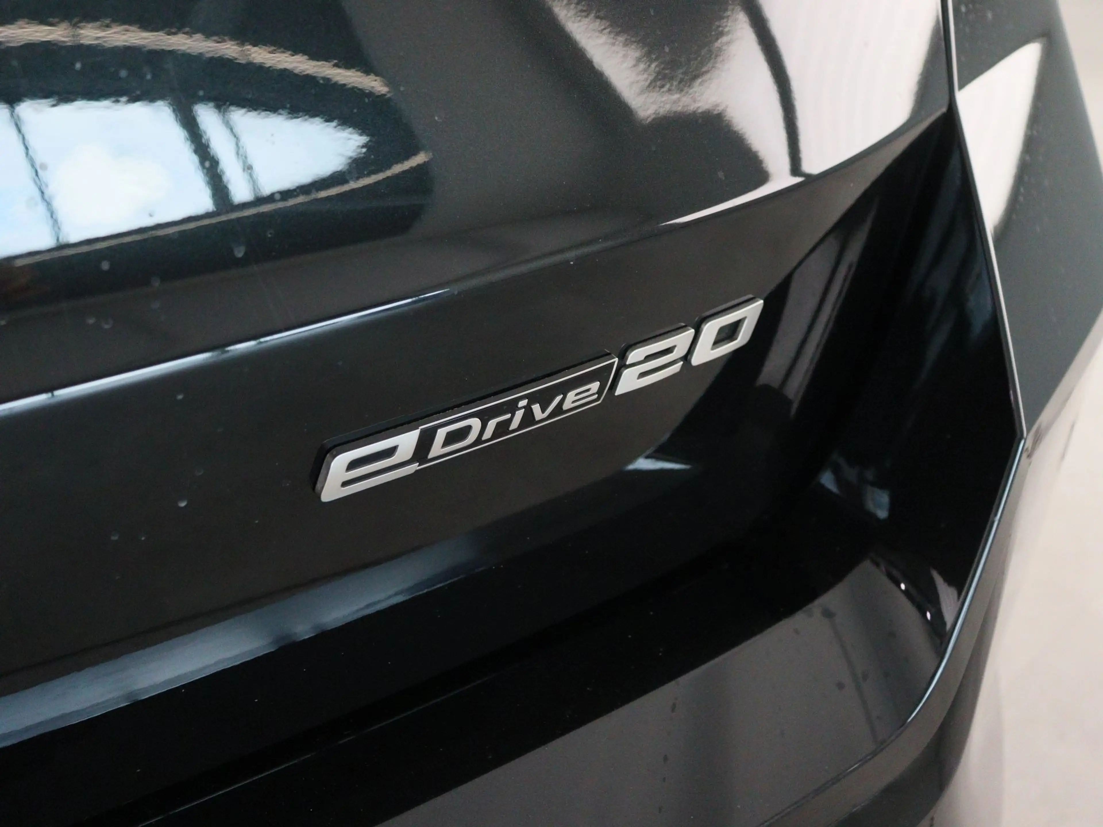 BMW iX1 eDrive20 67 kWh M Sport Edition Trekhaak — photo 9