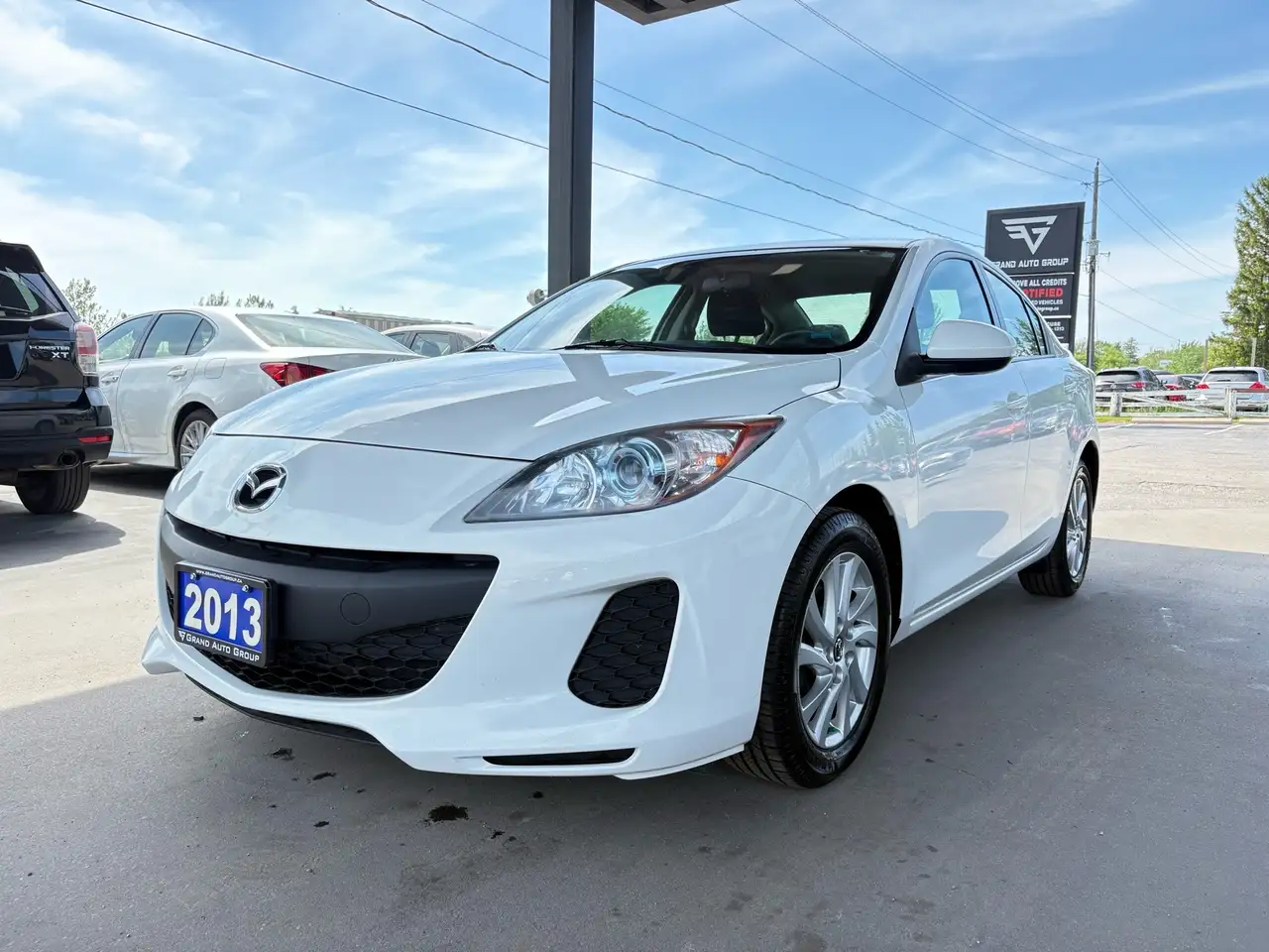 Mazda 3 снимка Mazda 3