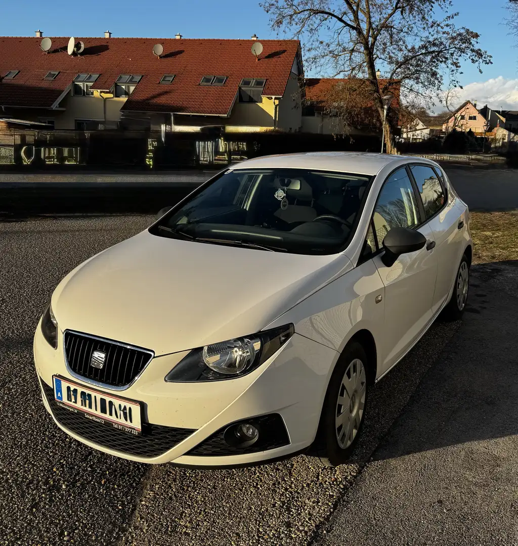 SEAT Ibiza Reference - 1