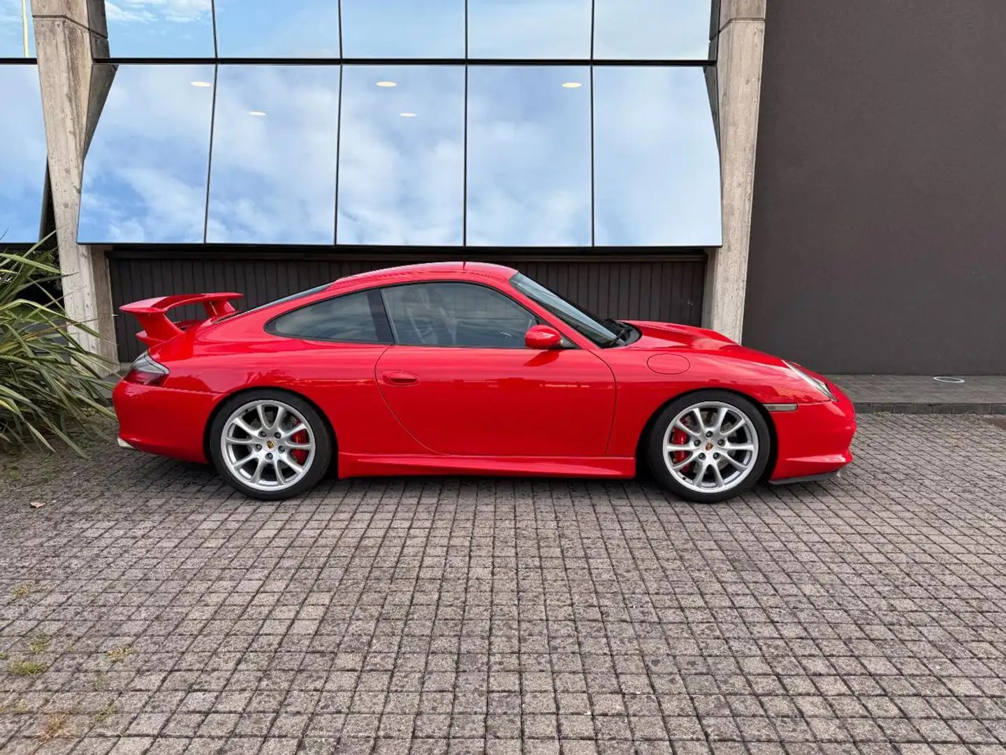 Porsche 996 GT3 * C07 * SEDILI CLUBSPORT * SERVICE * Rouge - 2