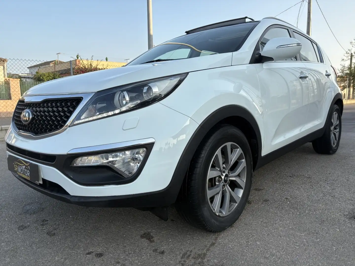 Kia Sportage 1.7CRDi Eco-Dynamics x-Tech 4x2 Blanco - 2