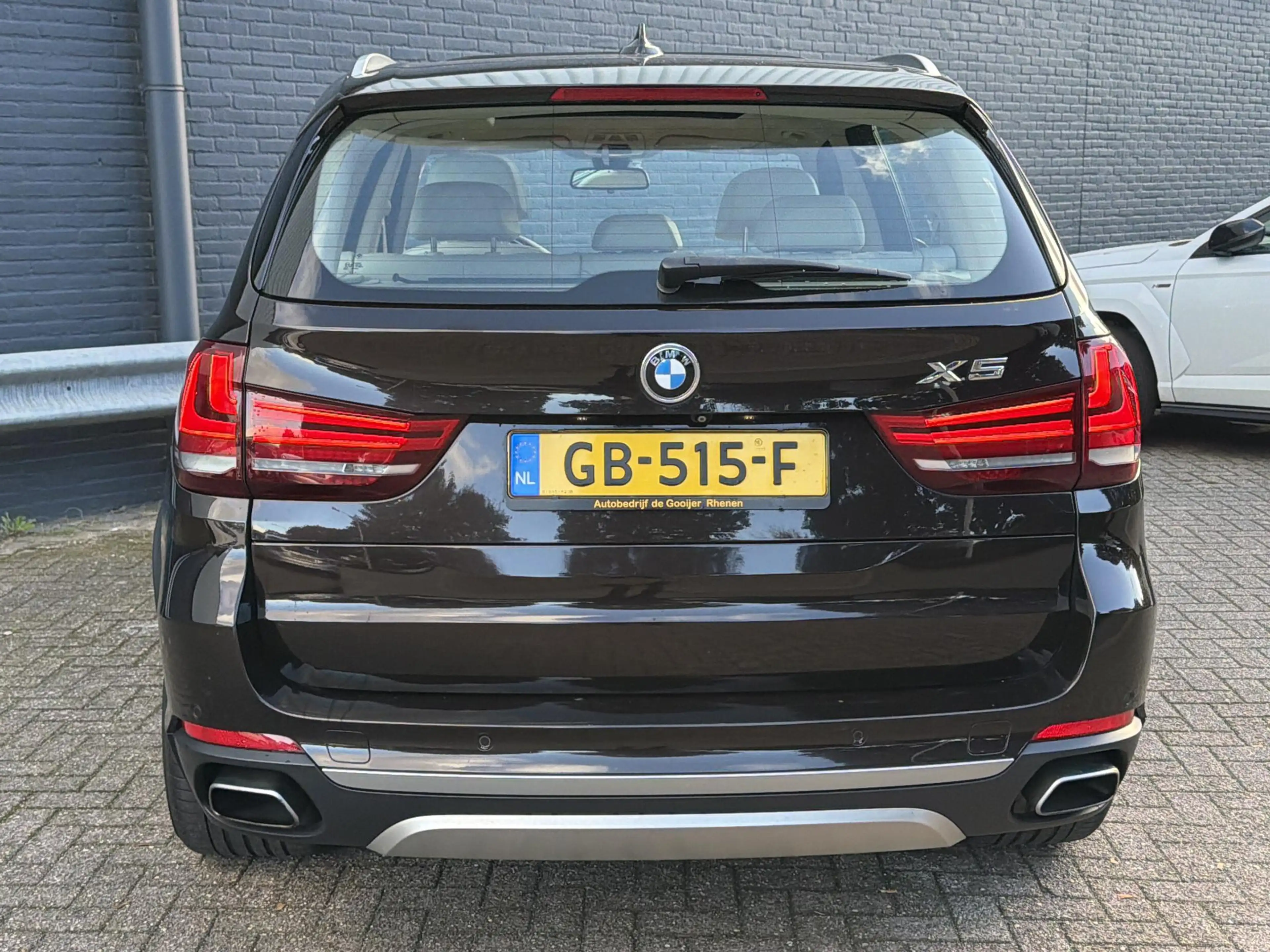 BMW X5 xDrive50i High Executive — photo 6