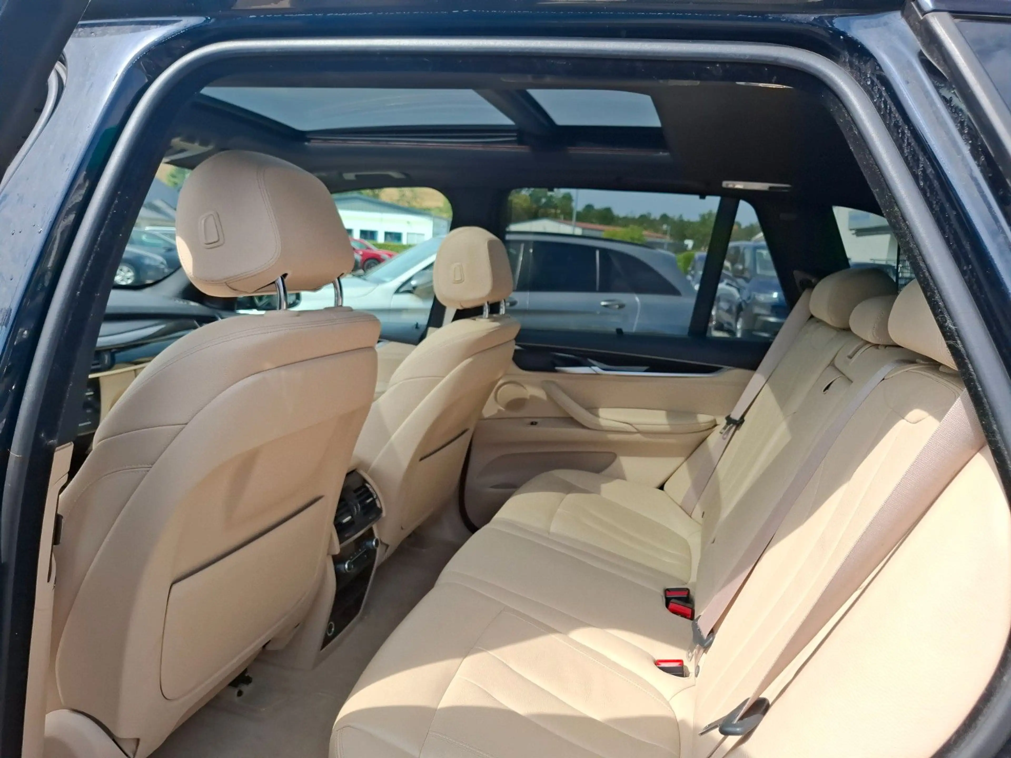 BMW X5 xDrive 40 e M-Sport PANO MEMORY KAMERA HIFI — photo 7
