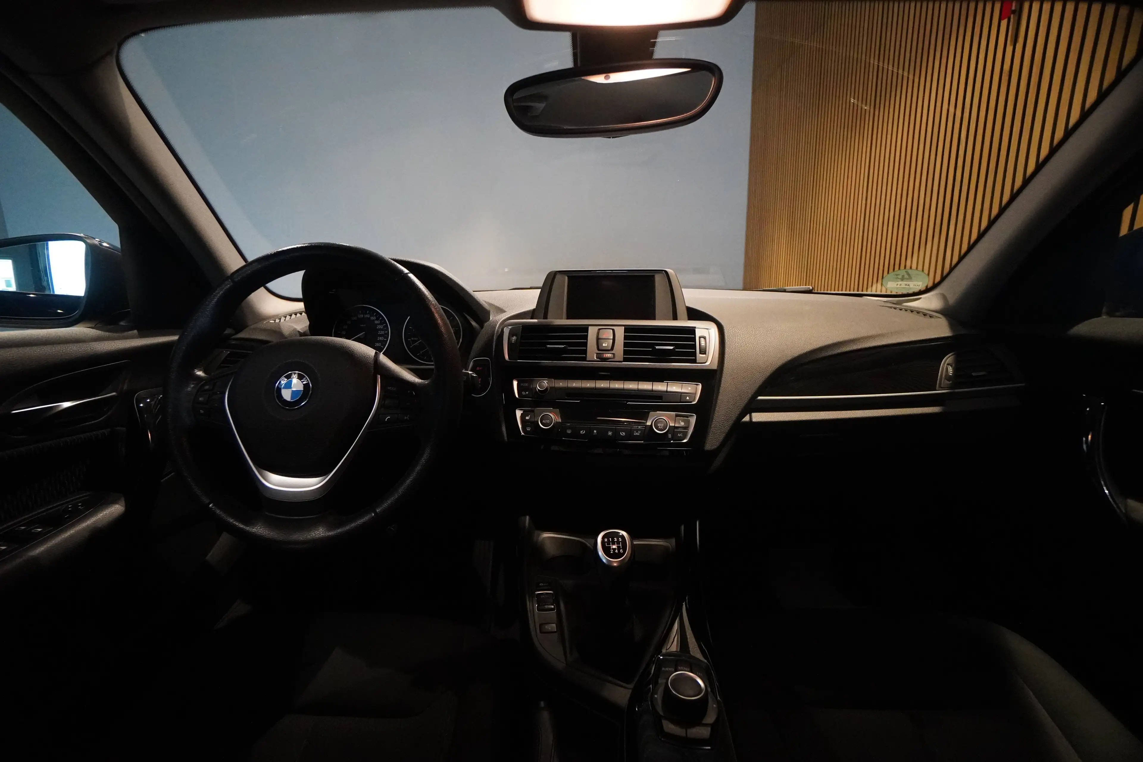 BMW 118 118 i Advantage*LED*U-Frei*Wartung 2027 inkl.* — photo 10