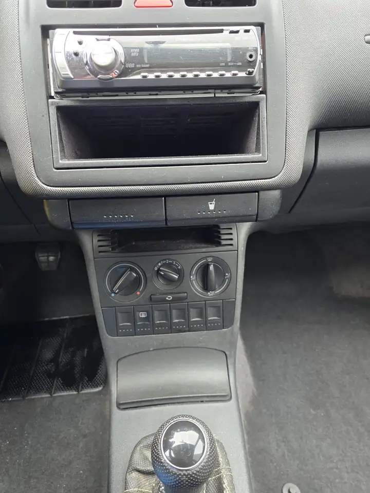 Volkswagen Polo Trendline, foto 8