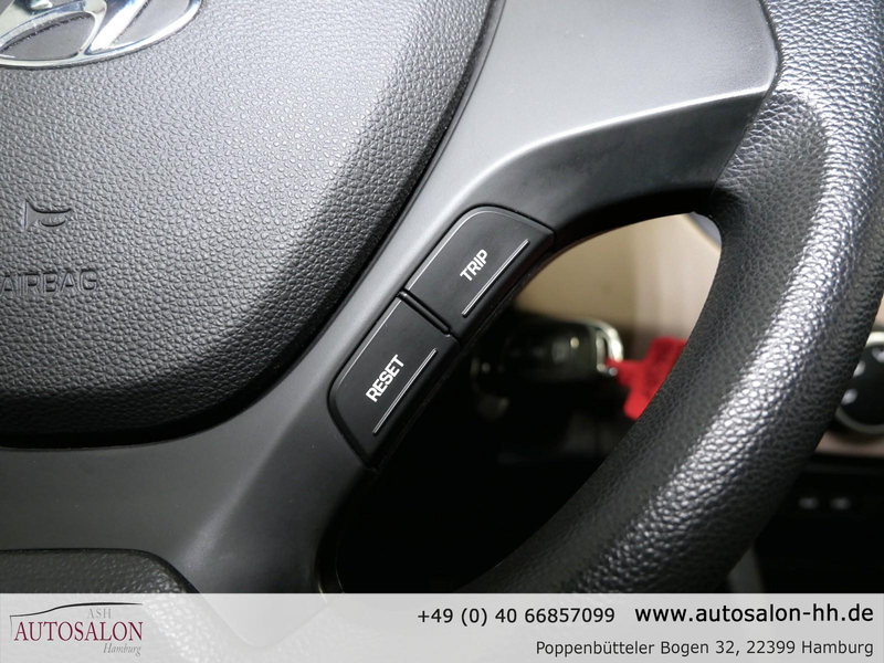 Hyundai i10 Classic*1Vorb*Serviceg*Navi*Klima*Bluetooth*MFL* — photo 19