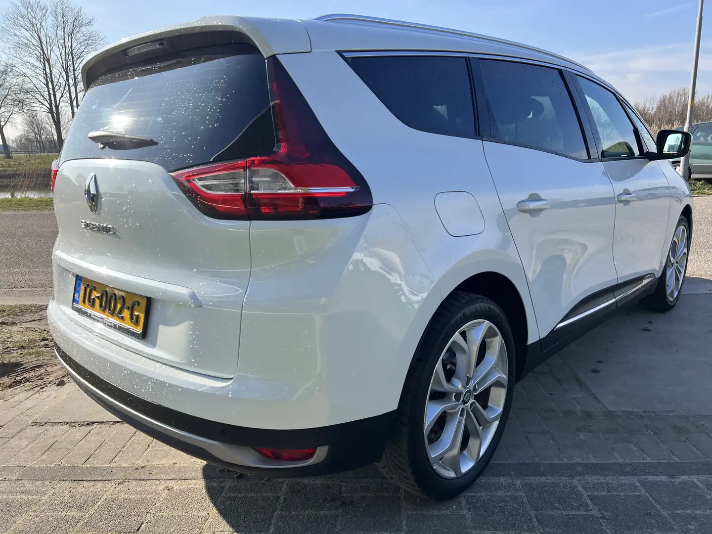 Renault Grand Scenic 1.2 TCe / Keyless / Climate / PDC A / Cruise / Lan Білий - 2