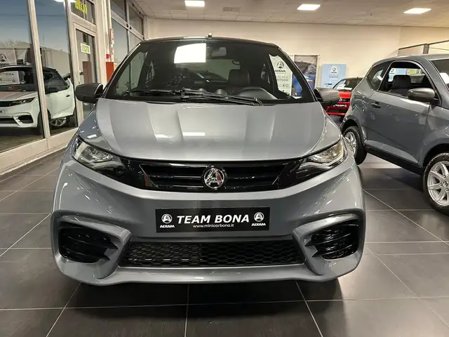 Aixam Coupe view 3