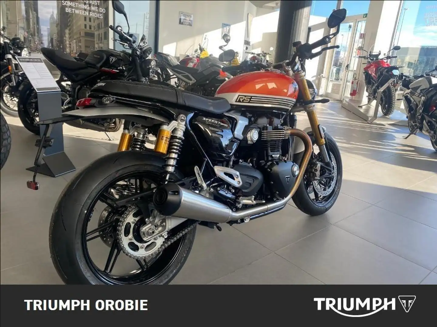 Triumph Speed Twin RS Abs Arancione - 2
