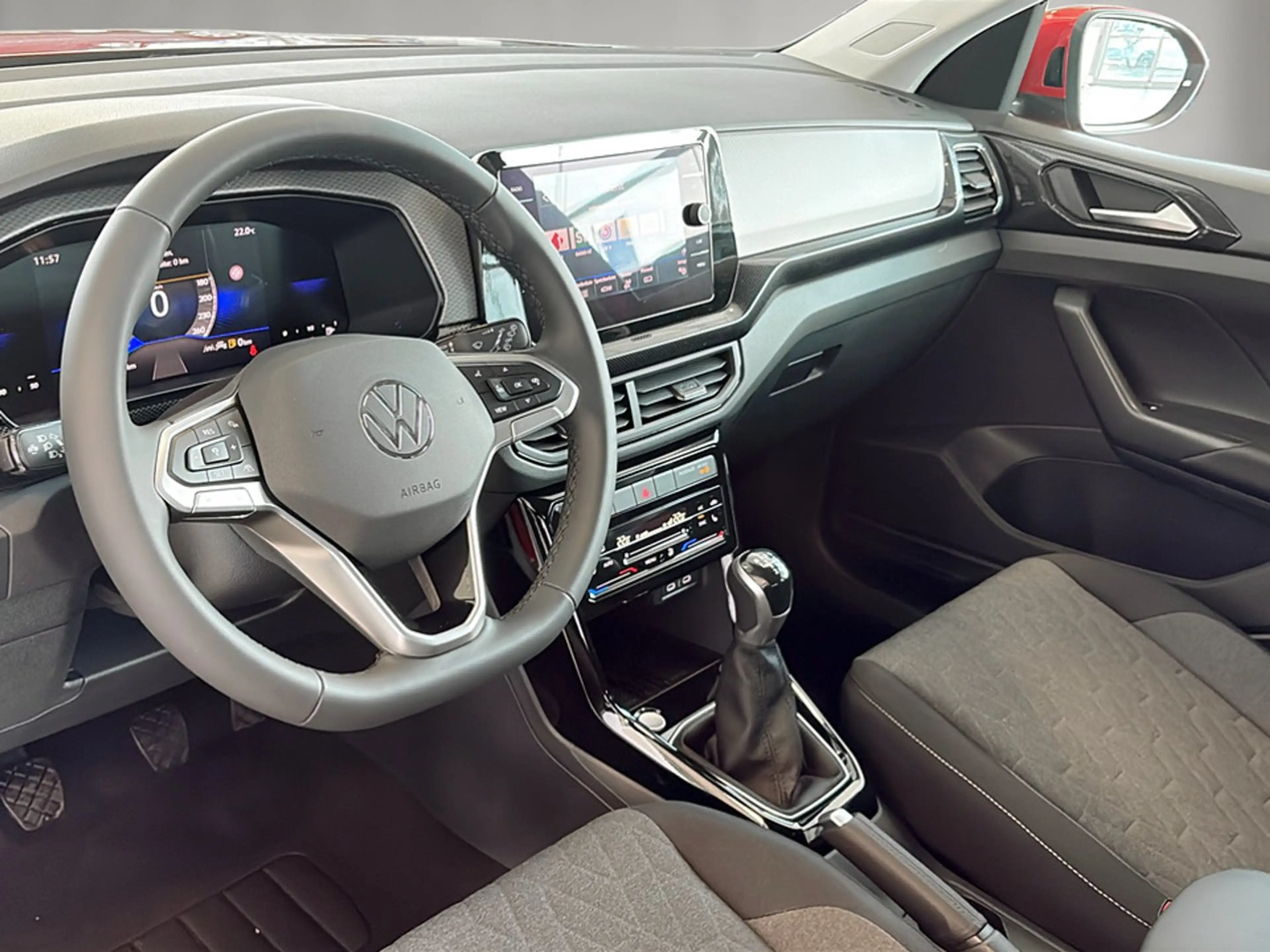 Volkswagen T-Cross Friends TSI — photo 7