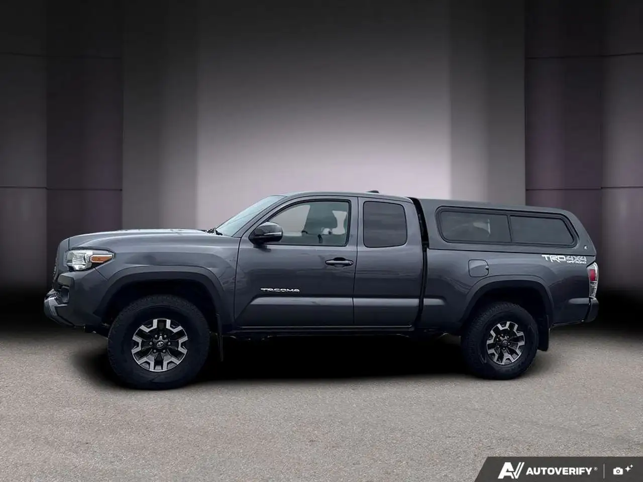 Toyota Tacoma снимка Toyota Tacoma