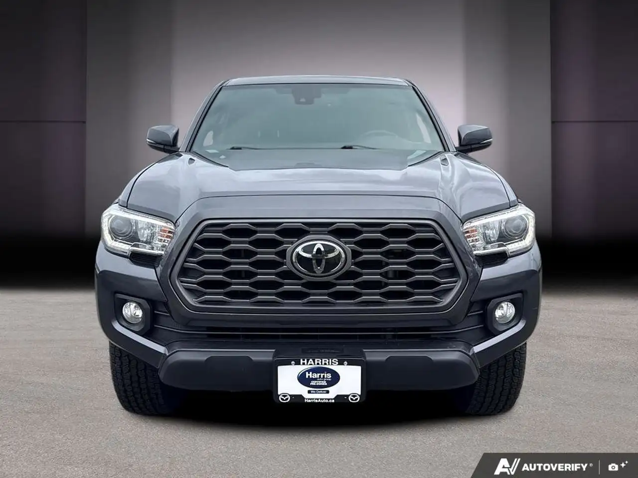 Toyota Tacoma снимка Toyota Tacoma