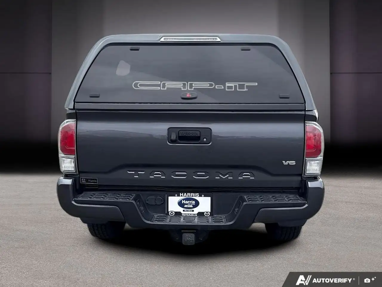 Toyota Tacoma снимка Toyota Tacoma