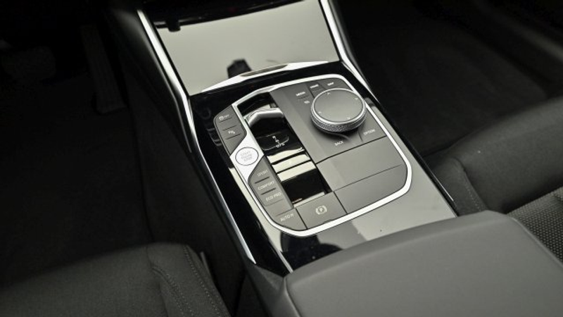 BMW 318 d Touring G21 B47 — photo 4