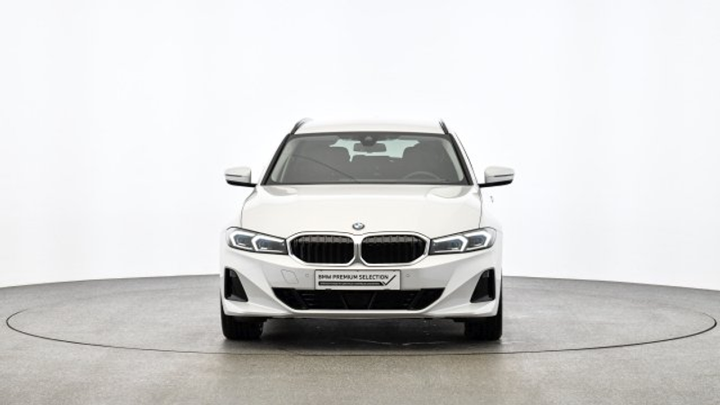 BMW 318 d Touring G21 B47 — photo 8