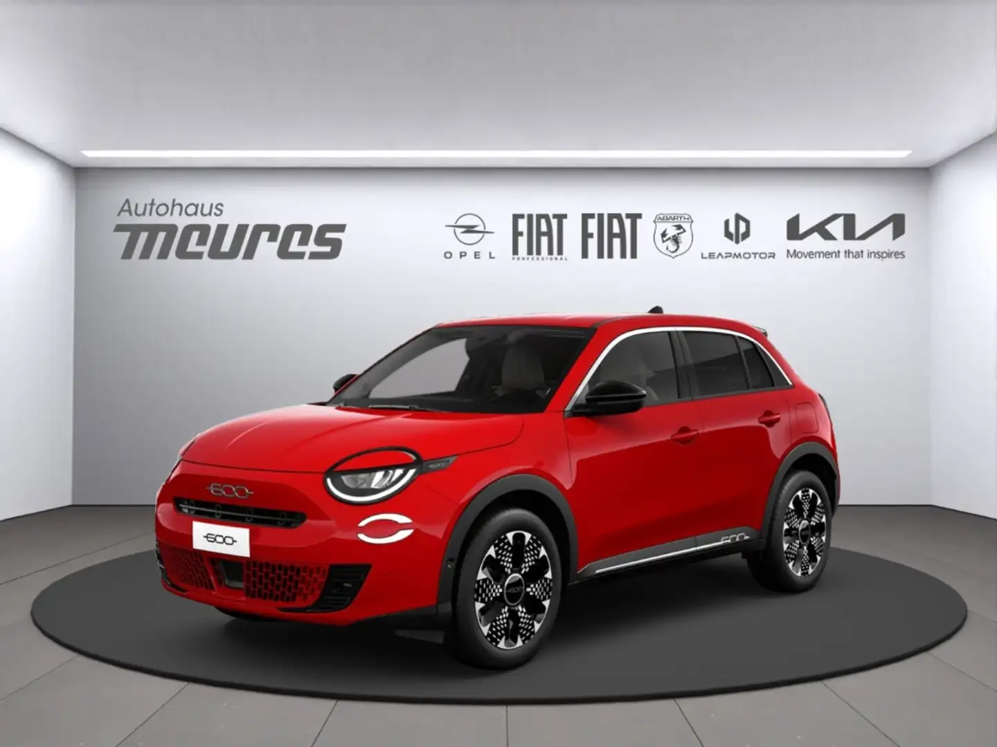 Fiat 600 Hybrid Sondered. (auch La Prima verf.), 81 kW 110 Rot - 1