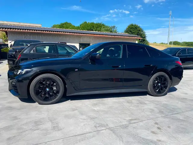 BMW M view 10