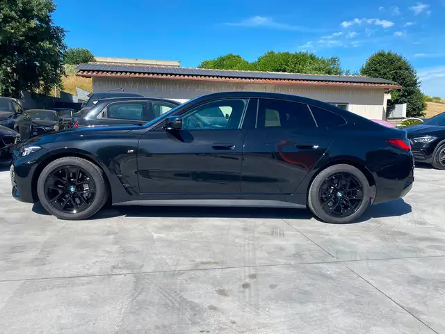 BMW M view 14