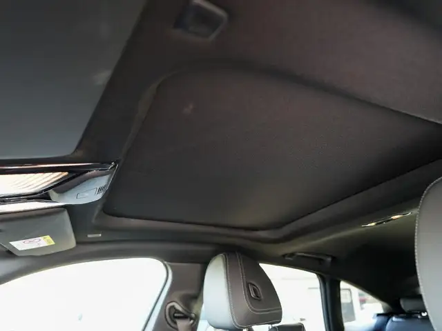 BMW M view 8
