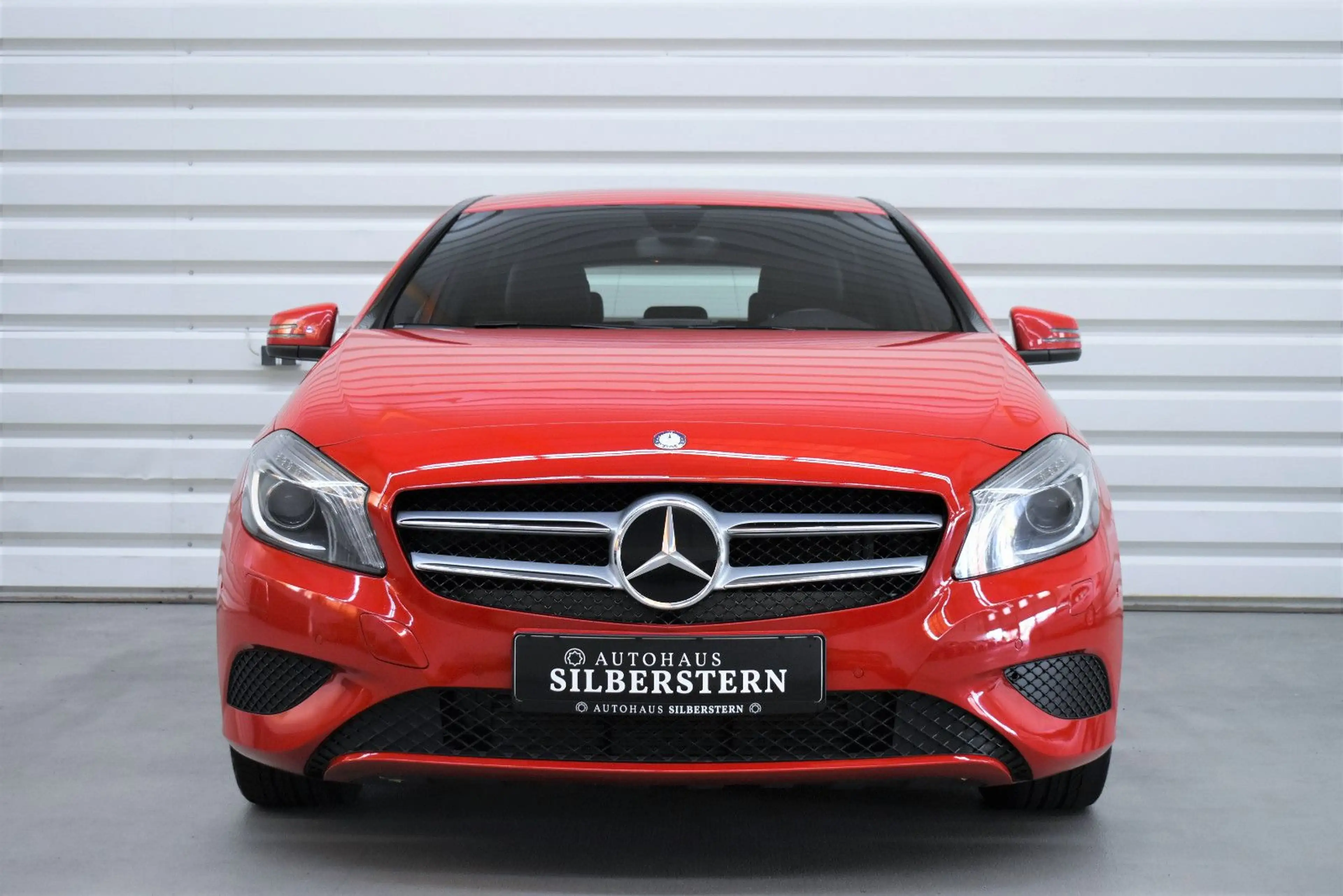 Mercedes-Benz A 180 BlueEfficiency+Automatik+Navi+Kamera — photo 5