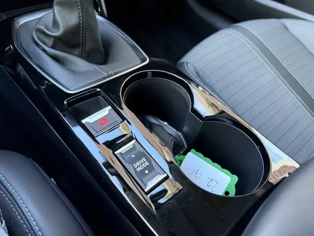 Peugeot 208 view 28