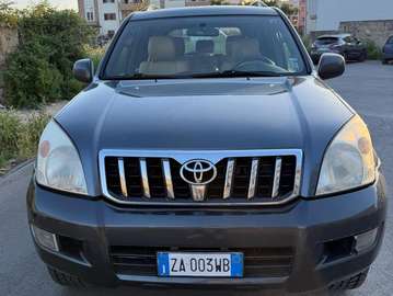 Land Cruiser kdj120 Wagon 3.0 d-4d auto my05