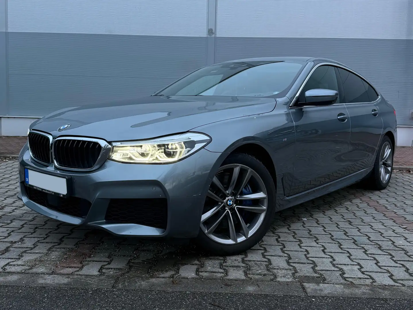 BMW 640 640i xDrive Gran Turismo Aut. Grau - 1