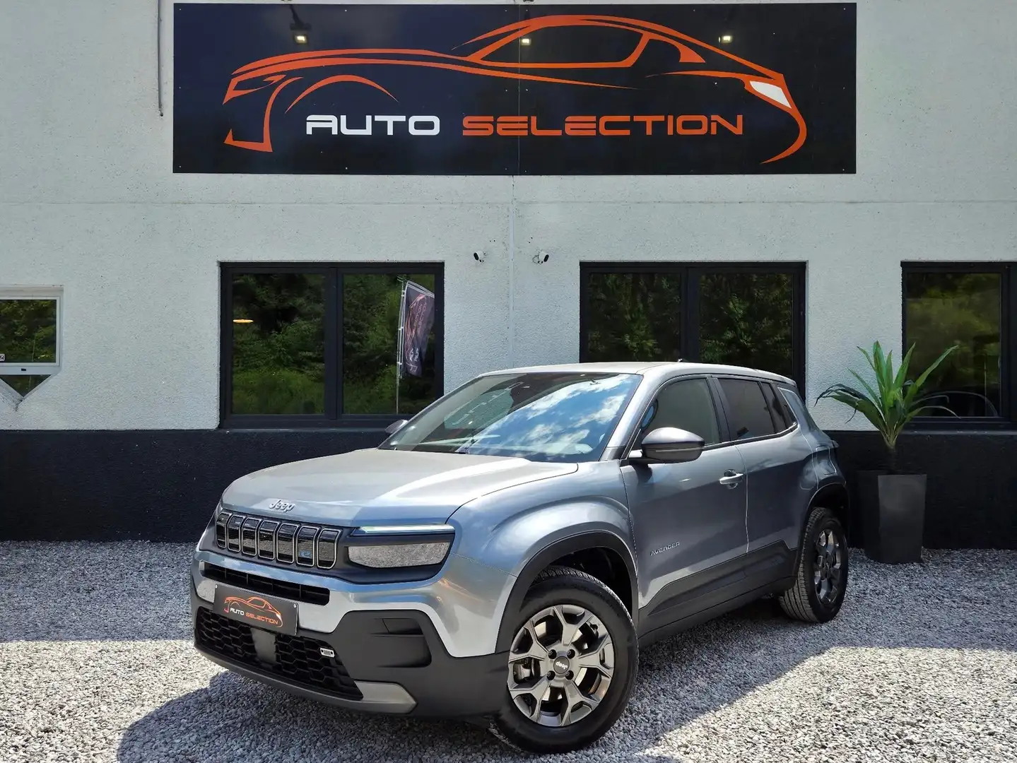 Jeep Avenger FULL ELECTRIQUE 51 kWh Longitude - TVA RECUPERABLE Gris - 1