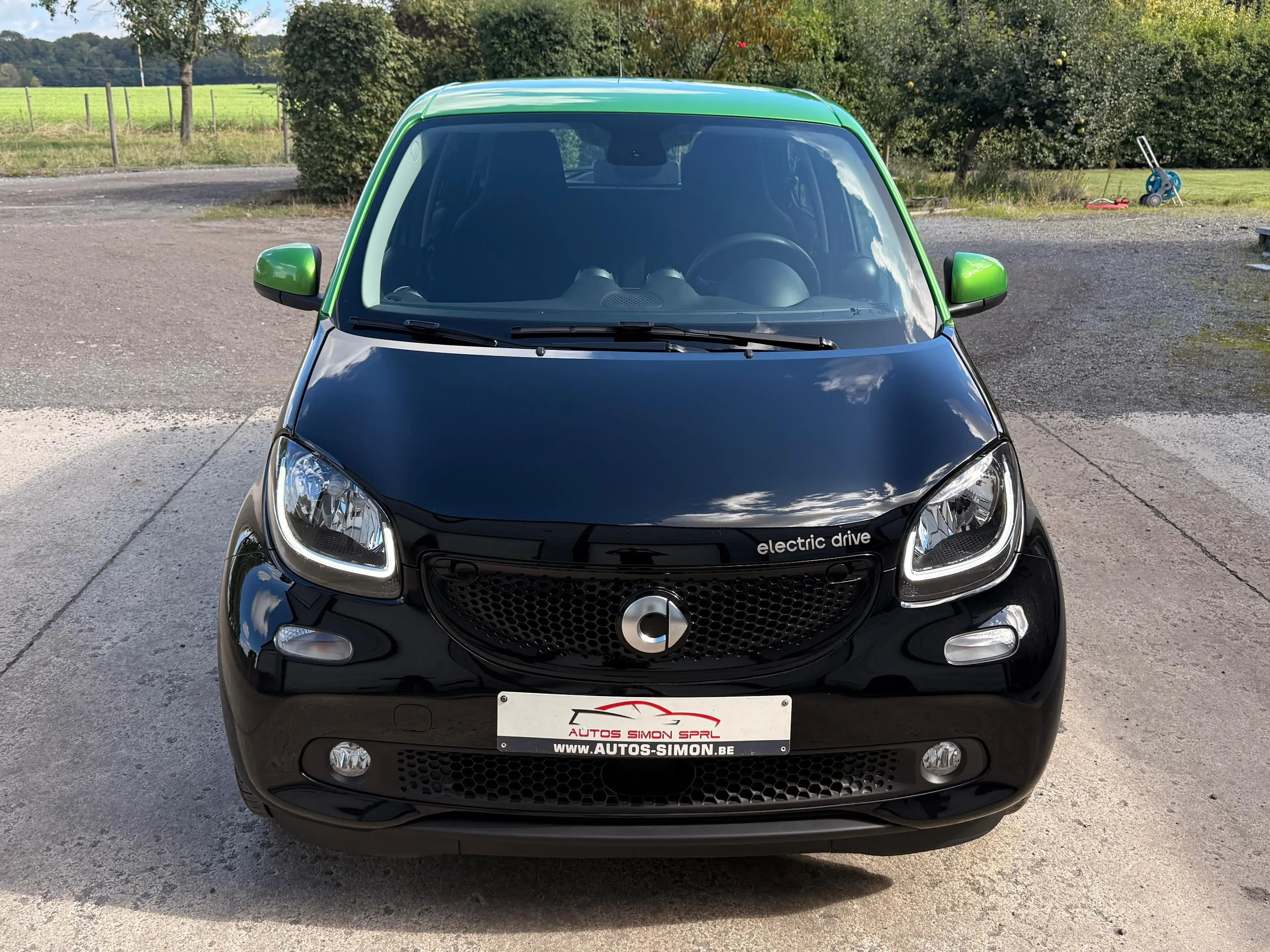 smart forFour Forfour 17.6 kWh Electric drive Passion, Navi, 1er Propriétaire — photo 8