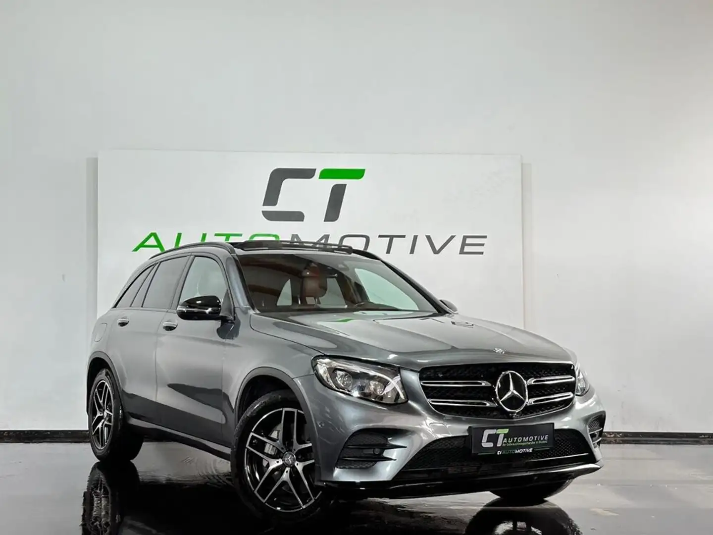 Mercedes-Benz GLC 250 d AMG-LINE 4MATIC Aut. *PANORAMADACH Grijs - 1