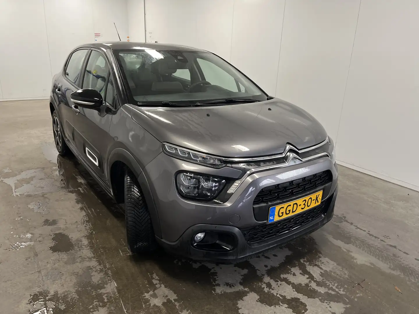 Citroen C3 1.2 PureTech Plus | Pack City | Pack Navi |* Gris - 2
