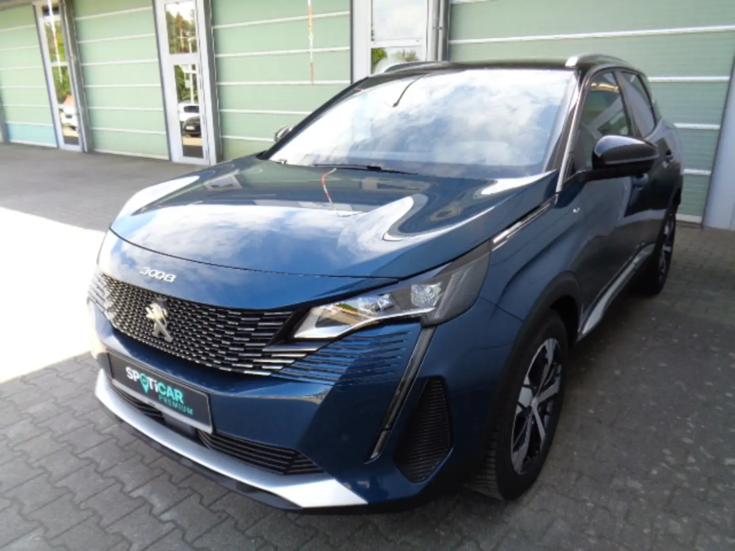 Peugeot 3008 PureTech 130 EAT8 GT Navi, Sitzhzg. Blau - 2
