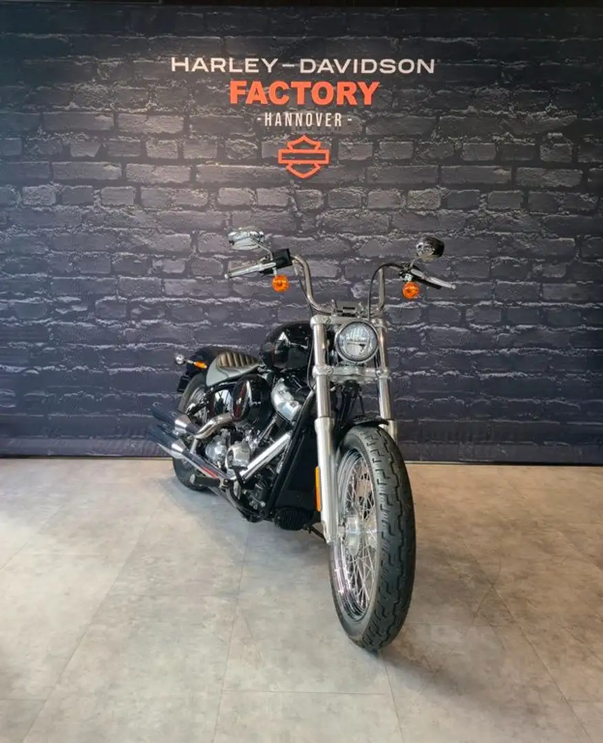Harley-Davidson Softail Standard Černá - 1